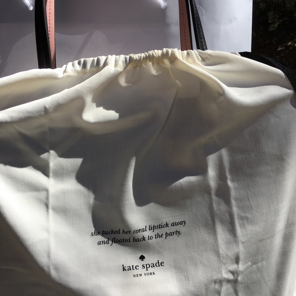 ❤️SOLD ❤️ Kate spade ♠️ bunny 🐰 tote 💕 - Picture 7 of 8